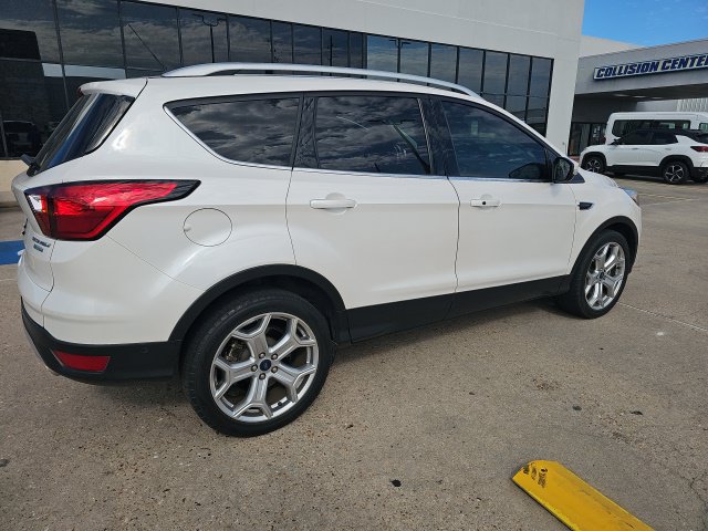 Used 2019 Ford Escape Titanium FWD image 5
