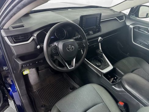 Used 2022 Toyota RAV4 XLE w/ Convenience Package image 30