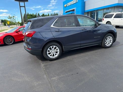 Used 2018 Chevrolet Equinox LT FWD image 5