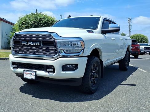 Certified 2022 RAM 2500 Limited AWD/4WD image 3