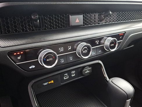 Used 2024 Honda CR-V EX image 15