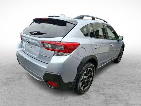 Used 2021 Subaru Crosstrek 2.0i Premium w/ Moonroof Package image 5