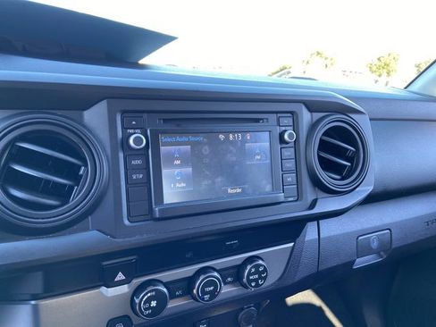 Used 2019 Toyota Tacoma SR image 36