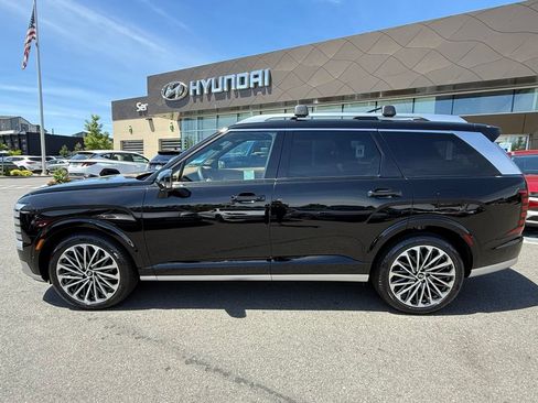 Certified 2026 Hyundai Palisade Calligraphy AWD/4WD image 2