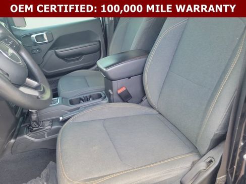 Used 2024 Jeep Gladiator Sport AWD/4WD image 22