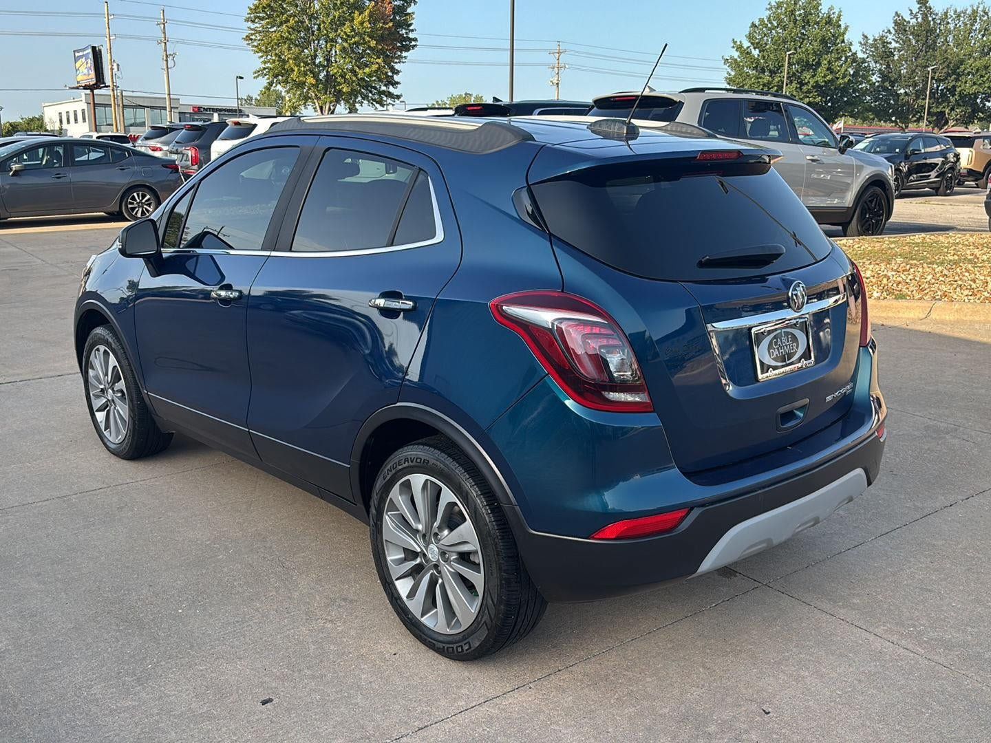 Used 2019 Buick Encore Preferred AWD/4WD image 4
