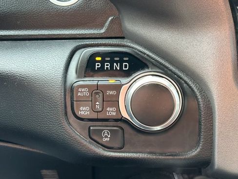 Used 2023 RAM 1500 Big Horn AWD/4WD image 43