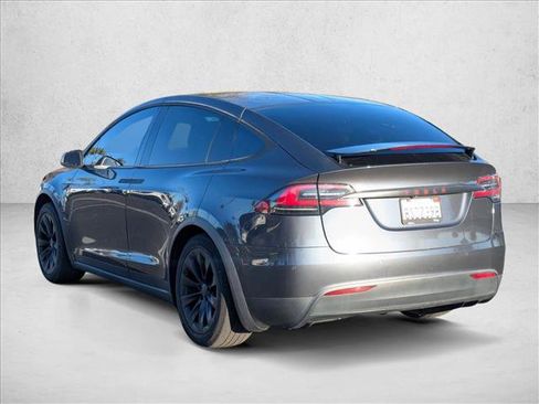 Used 2016 Tesla Model X 75D image 7