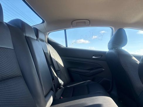 Certified 2025 Nissan Altima 2.5 SR FWD image 31