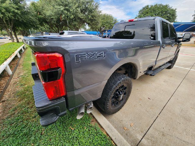 Used 2024 Ford F350 Lariat w/ Lariat Ultimate Package AWD/4WD image 4