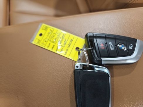 Used 2024 BMW 430i Convertible RWD image 30