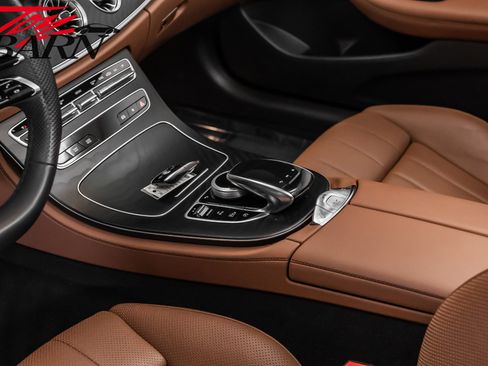 Used 2023 Mercedes-Benz E 450 4MATIC Cabriolet image 36