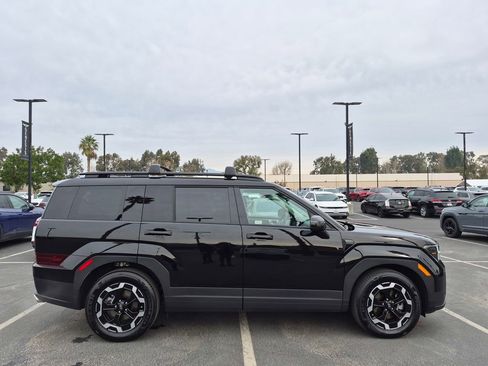 Used 2025 Hyundai Santa Fe SEL image 7