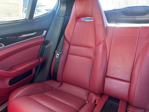 Used 2015 Porsche Panamera S image 35