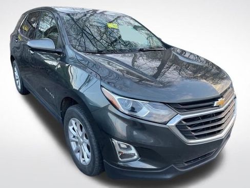 Used 2019 Chevrolet Equinox LT image 9