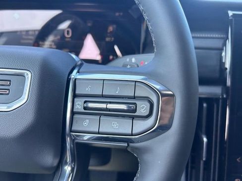 New 2026 GMC Acadia Elevation image 16