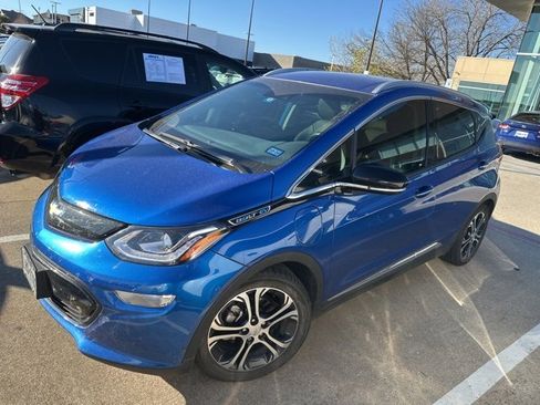 Used 2019 Chevrolet Bolt Premier w/ Infotainment Package image 1