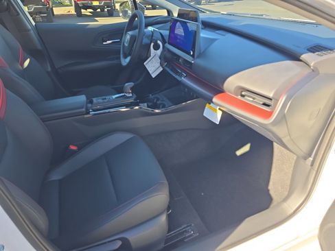 New 2026 Toyota Prius Plug-In Hybrid image 17