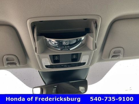 Certified 2024 Honda Pilot Touring image 41