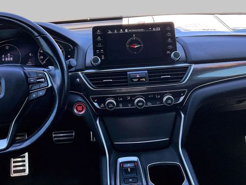 Used 2022 Honda Accord Sport image 6