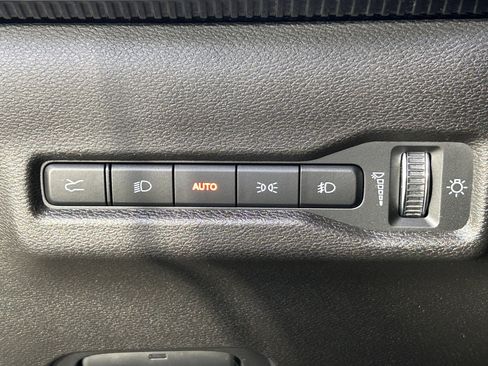 Used 2024 Jeep Wagoneer Launch Edition AWD/4WD image 23