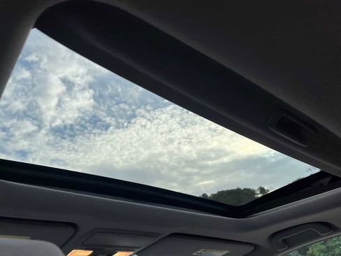 Used 2019 Honda CR-V Touring image 35