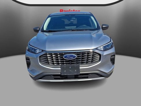 Used 2023 Ford Escape Active w/ Tech Pack #1 FWD image 2