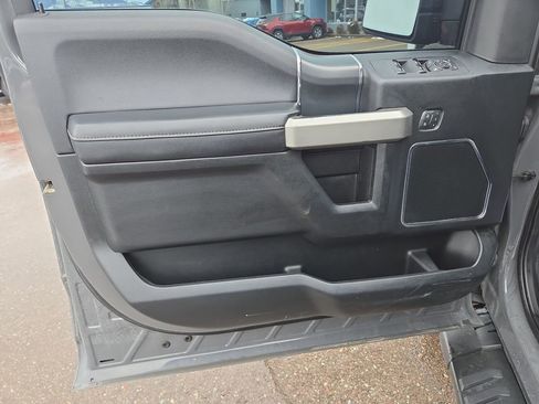 Used 2020 Ford F150 Lariat w/ Equipment Group 502A Luxury image 12