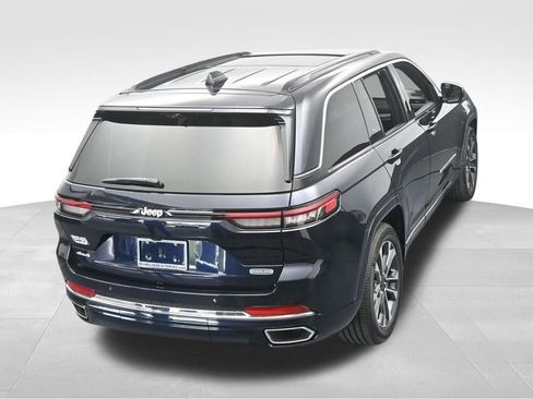 Used 2024 Jeep Grand Cherokee Overland w/ Luxury Tech Group IV image 58