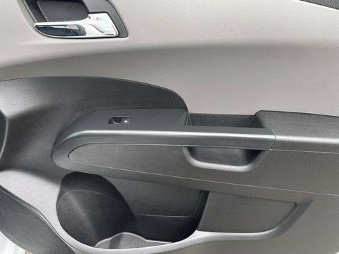 Used 2016 Chevrolet Sonic LT image 25