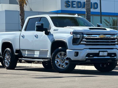 New 2026 Chevrolet Silverado 2500 High Country image 2