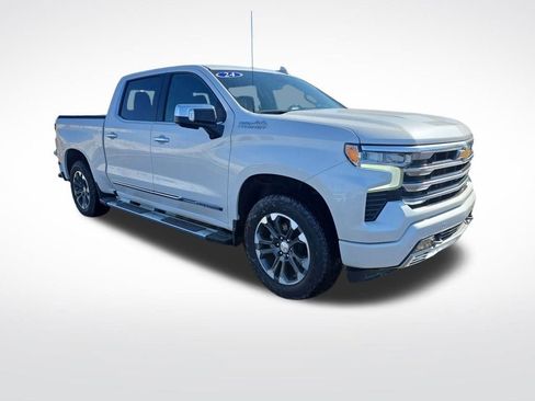 Certified 2024 Chevrolet Silverado 1500 High Country w/ Technology Package image 8