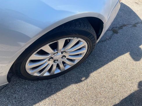 Used 2011 Buick Regal CXL w/ RL2 Preferred Equipment Group image 9