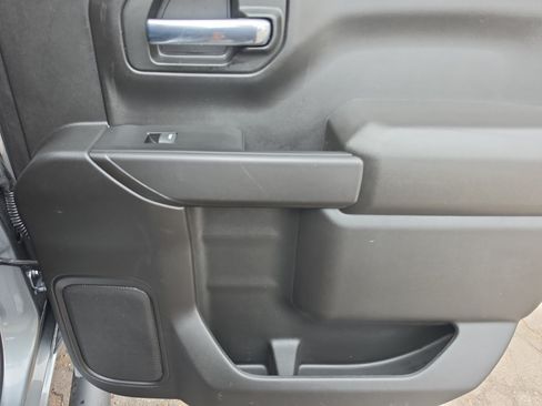 Used 2026 Chevrolet Silverado 1500 Custom w/ Turbomax Blackout Package RWD image 16