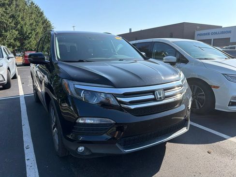 Used 2017 Honda Pilot Elite image 5