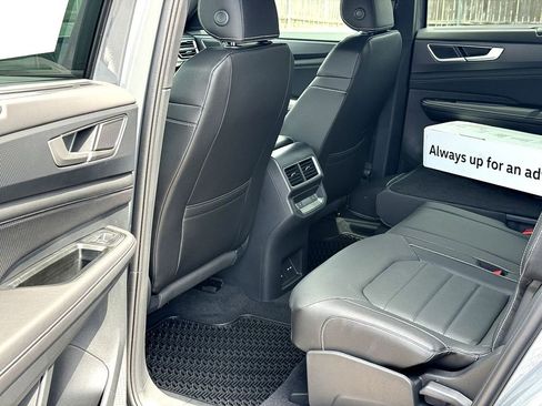 New 2026 Volkswagen Atlas Cross Sport SEL R-Line AWD/4WD image 17