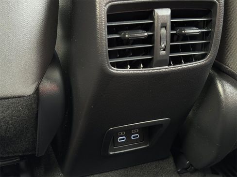 Certified 2025 Toyota Corolla Cross AWD Hybrid w/ Moonroof Package image 38