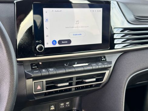 Certified 2025 Toyota Camry LE image 24