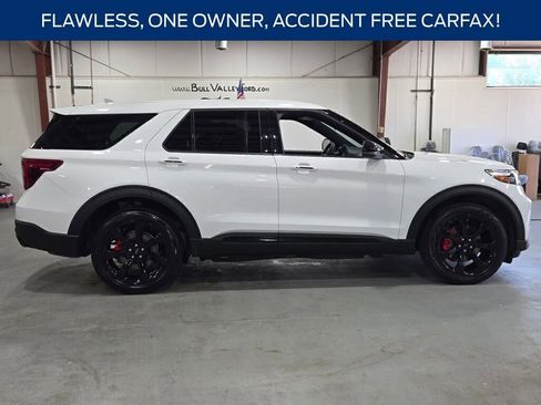 Certified 2022 Ford Explorer ST w/ Equipment Group 401A image 5