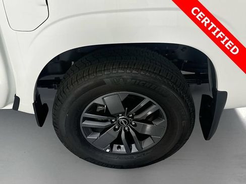 Used 2025 Nissan Frontier SV RWD image 30