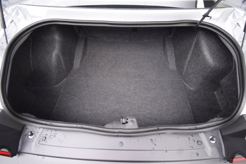 Used 2023 Dodge Challenger R/T Scat Pack RWD image 24