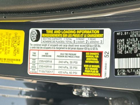 Used 2025 Toyota Camry XLE AWD/4WD image 44