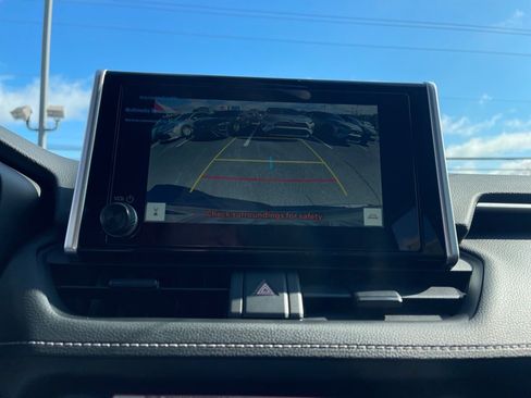 New 2025 Toyota RAV4 LE image 5