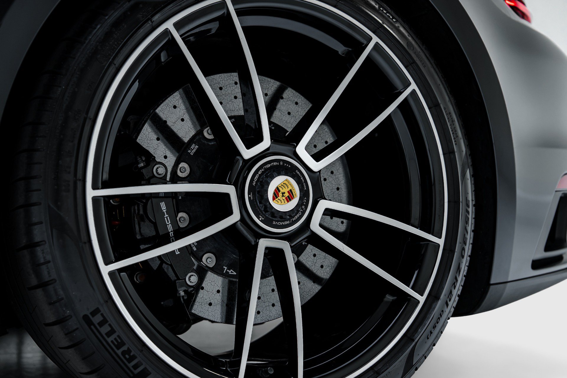 Used 2021 Porsche 911 Turbo S AWD/4WD image 33
