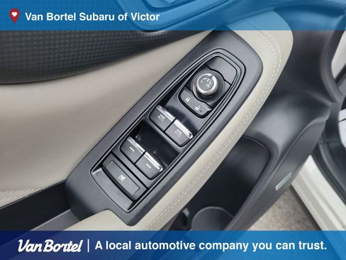 Used 2020 Subaru Forester Limited image 14