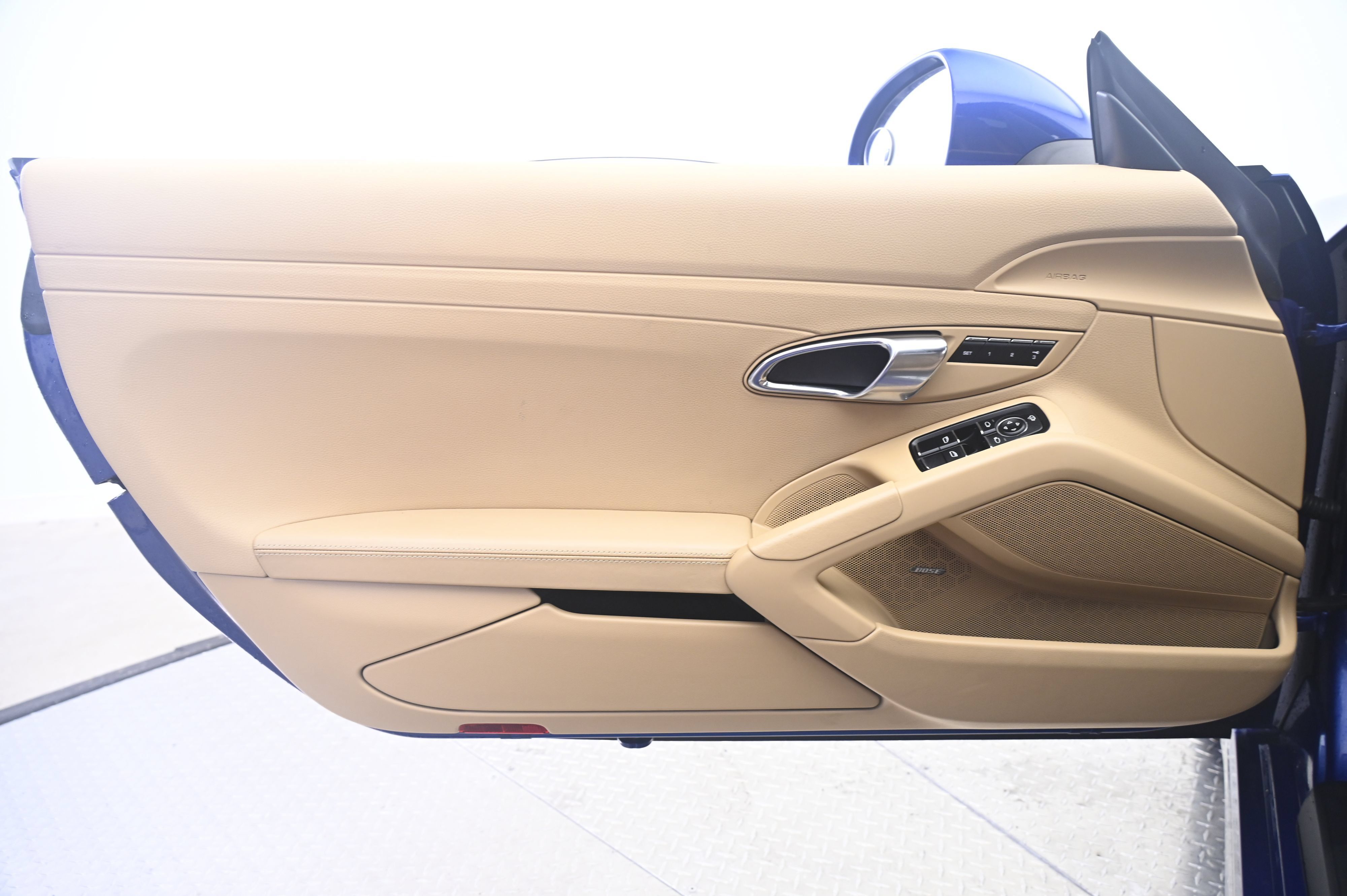 Used 2013 Porsche Boxster S RWD image 25