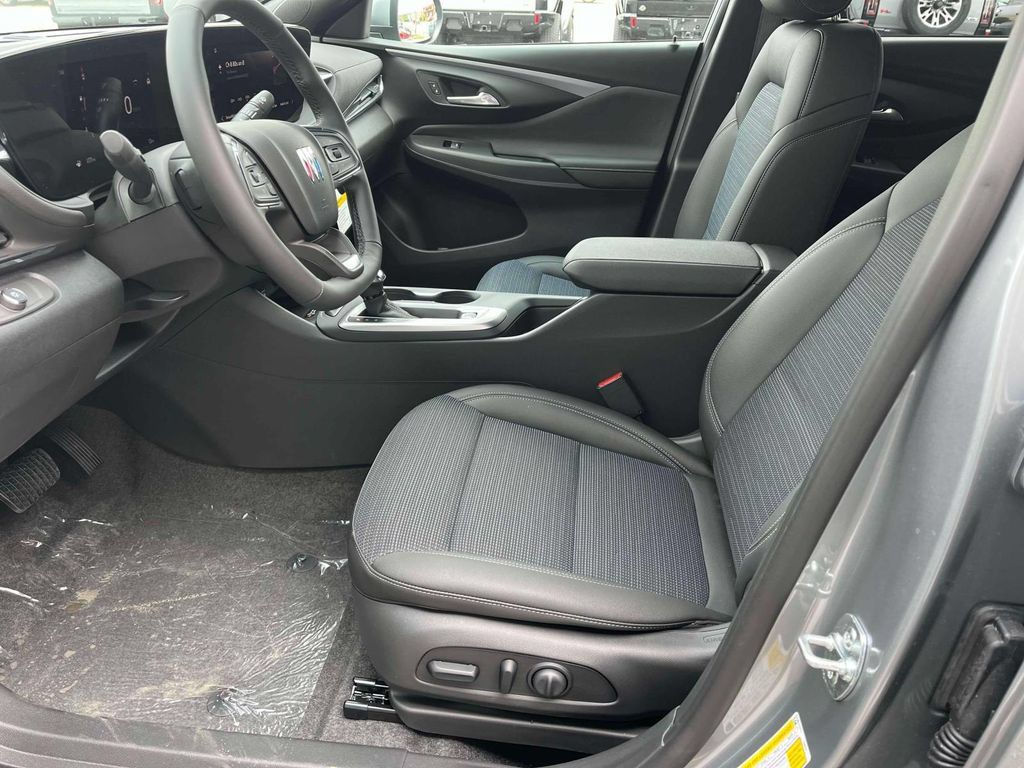 New 2025 Buick Envista Preferred w/ Convenience I Package FWD image 21
