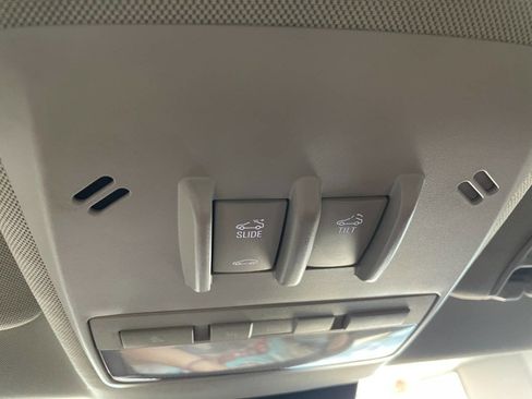 Used 2019 Buick Encore Preferred w/ Safety Package image 39