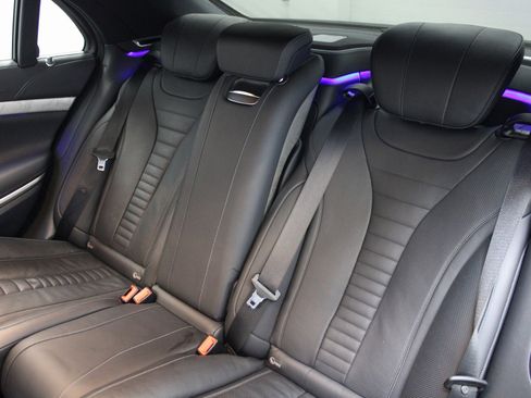 Used 2015 Mercedes-Benz S 550 4MATIC Sedan image 24