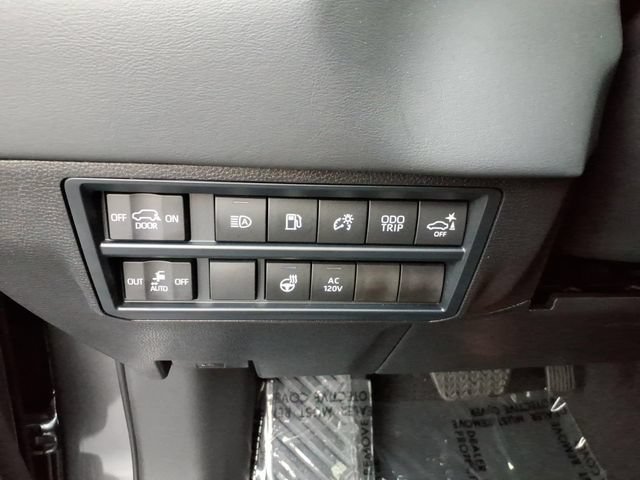 Used 2026 Toyota Sequoia Platinum AWD/4WD image 30